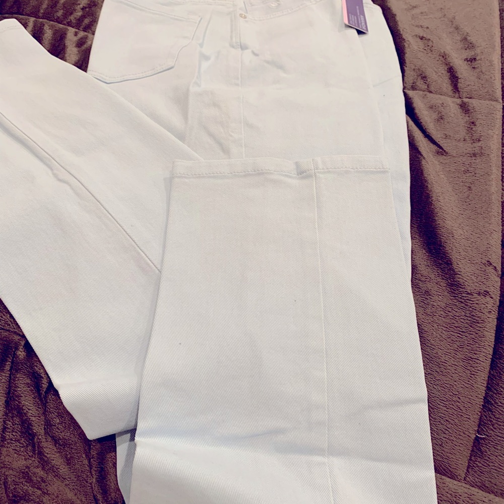 Brand new Gloria Vanderbilt Amanda jeans the original slimming Jean tapered leg
